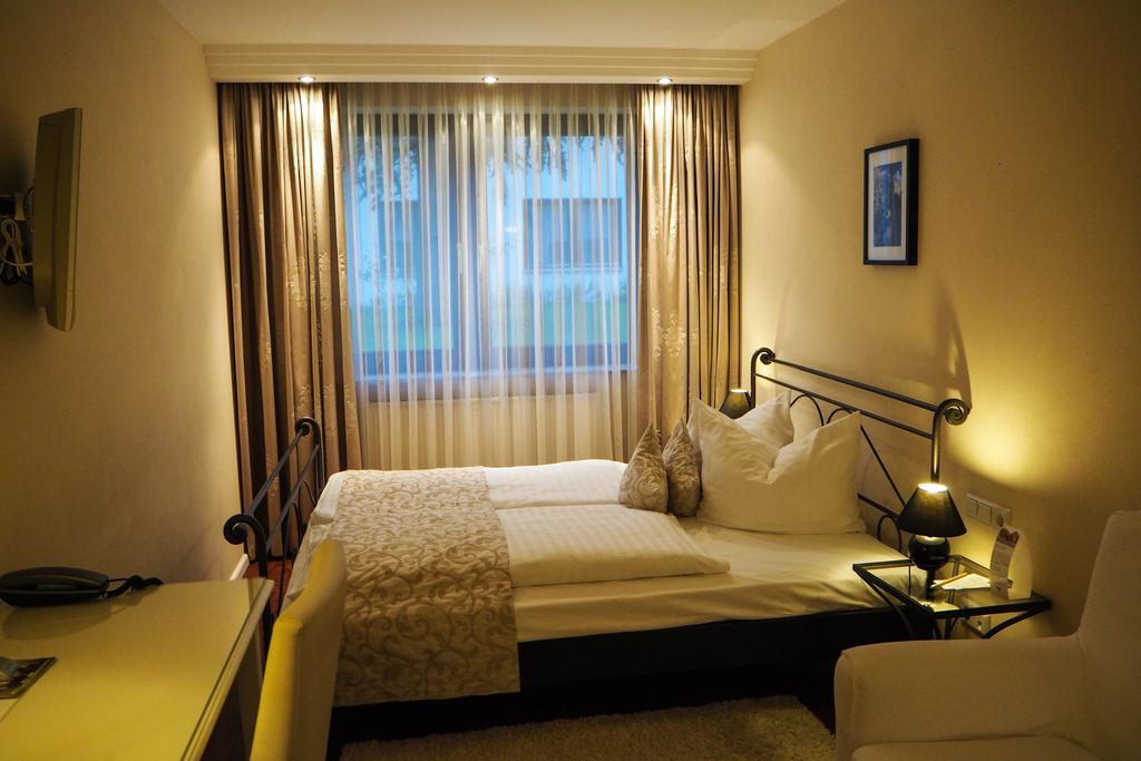 Hotel Stadt Tubingen Eksteriør bilde
